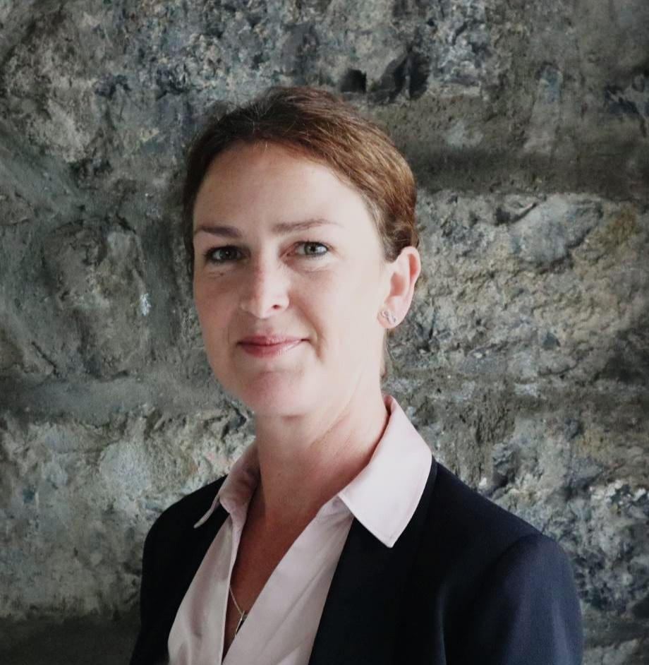 AMANDA MCNEILL - Operational Manager